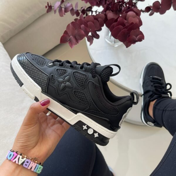 LV NEGRA BLANCA