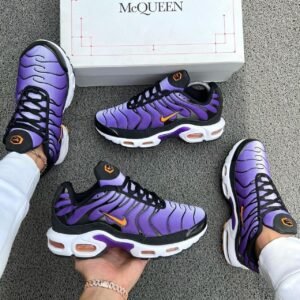 NIKE TN NEGRA MORADA