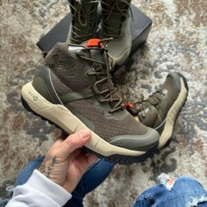 UNDER ARMOUR VERDE MILITAR